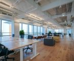 Pisos Laminados: las grandes ventajas de instalarlo en oficina, según Ovacen